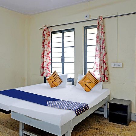 Spot On Hotel Prakash Residency, Near Hanuman Gym Ajmera Colony, Pimpri מראה חיצוני תמונה