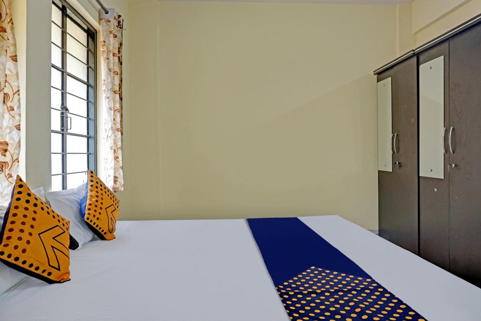 Spot On Hotel Prakash Residency, Near Hanuman Gym Ajmera Colony, Pimpri מראה חיצוני תמונה