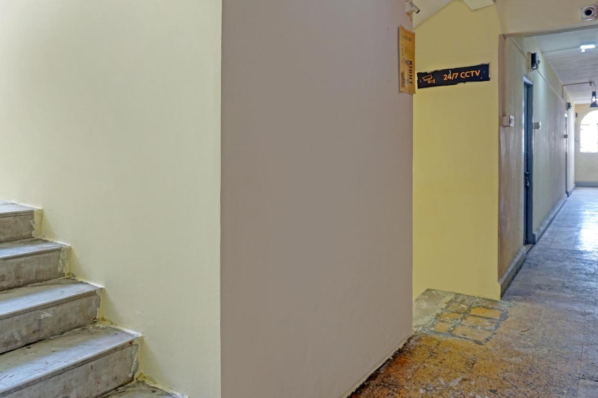 Spot On Hotel Prakash Residency, Near Hanuman Gym Ajmera Colony, Pimpri מראה חיצוני תמונה